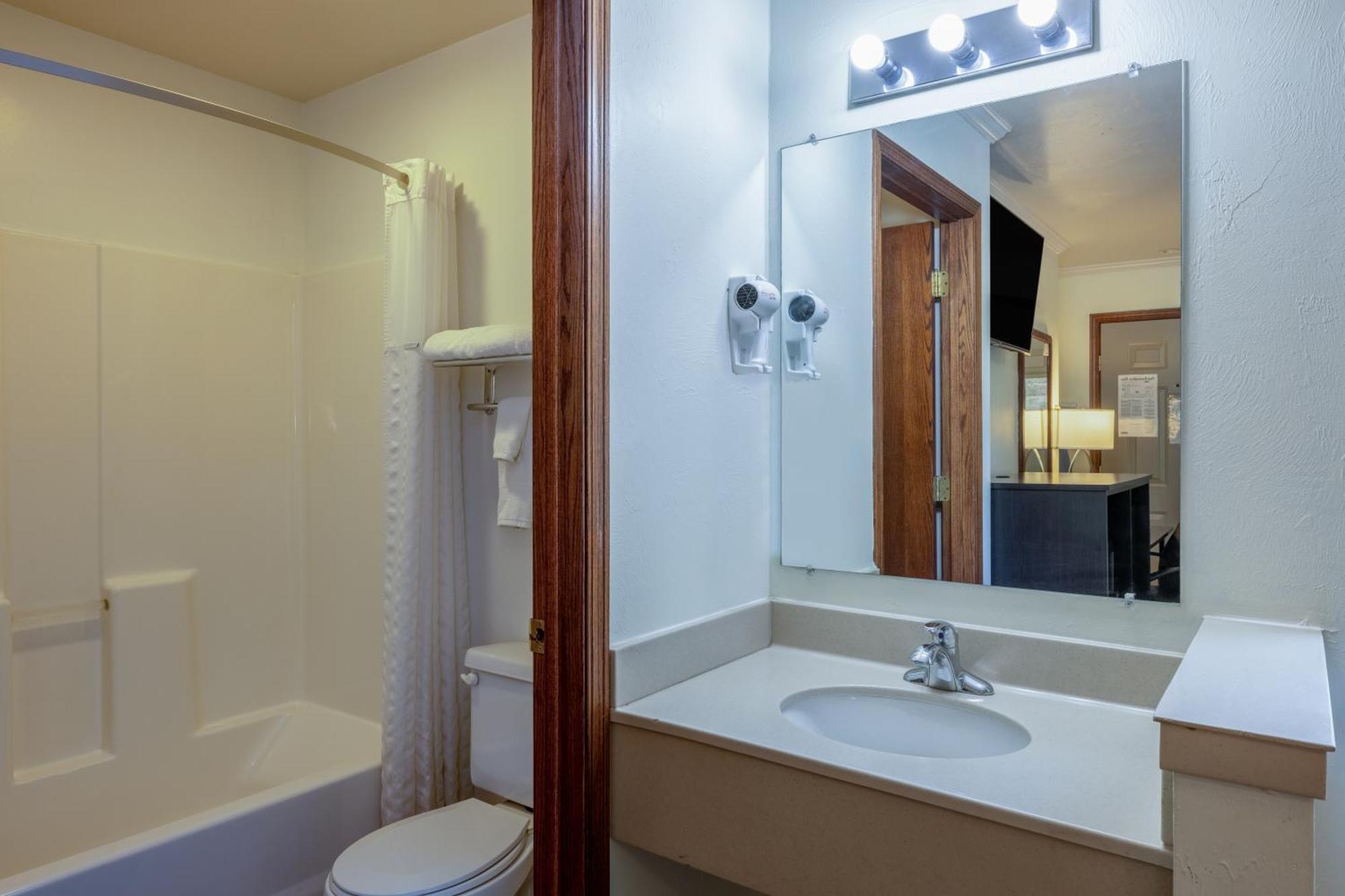 Travelodge By Wyndham Livingston Exteriör bild